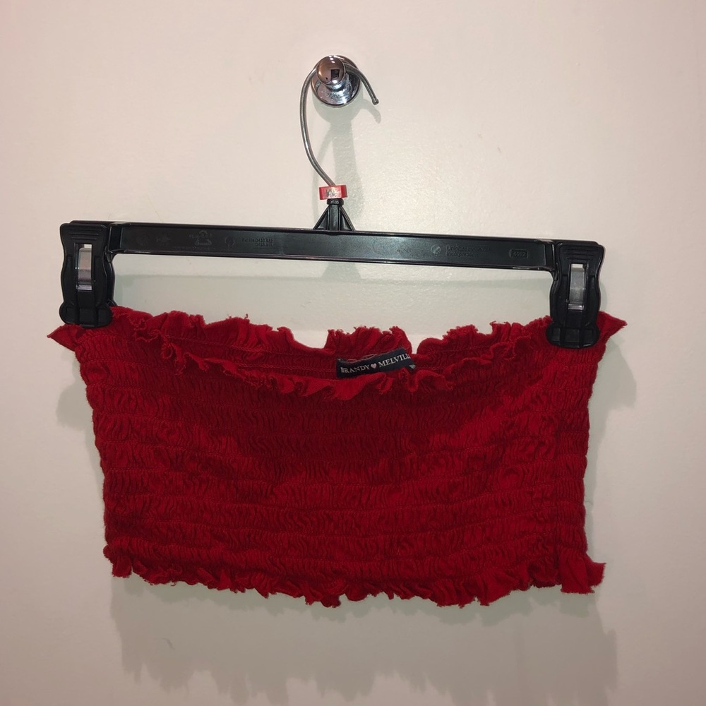 💜Red Brandy Melville strapless crop top